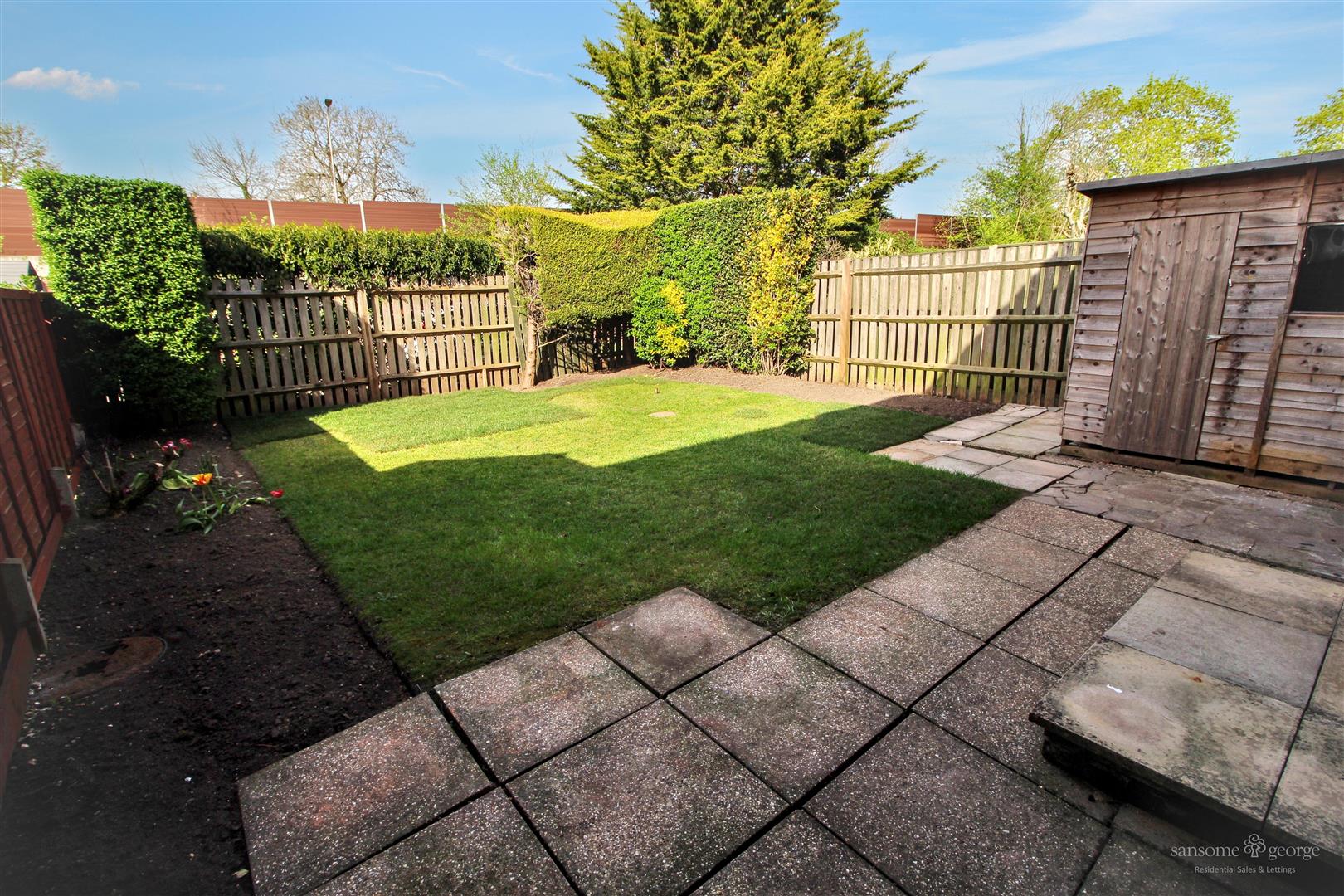 1 bed property in Caistor Close, Reading